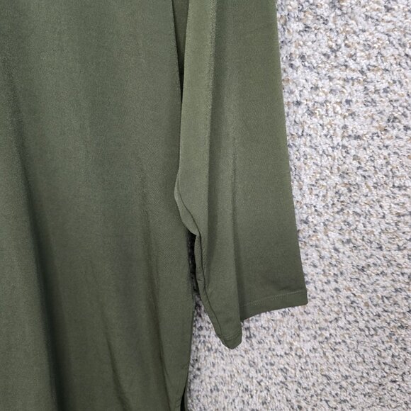 Susan Graver Top Womens MP Petite Medium Green Liquid Knit Mock Neck Blouse - Picture 3 of 7